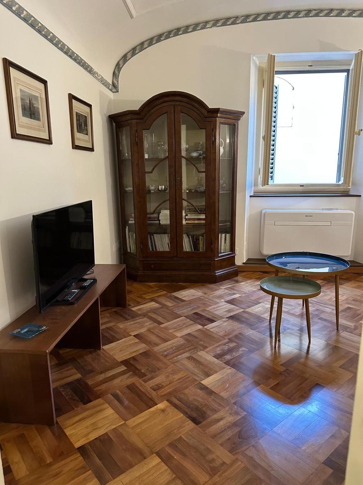 Lungarno Vespucci Charming Appartement *